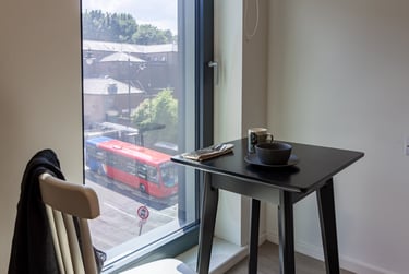 Bronze Studio at Dun Holm House, Unit 8, The Riverwalk, City Centre, Durham, DH14SL - Image 8